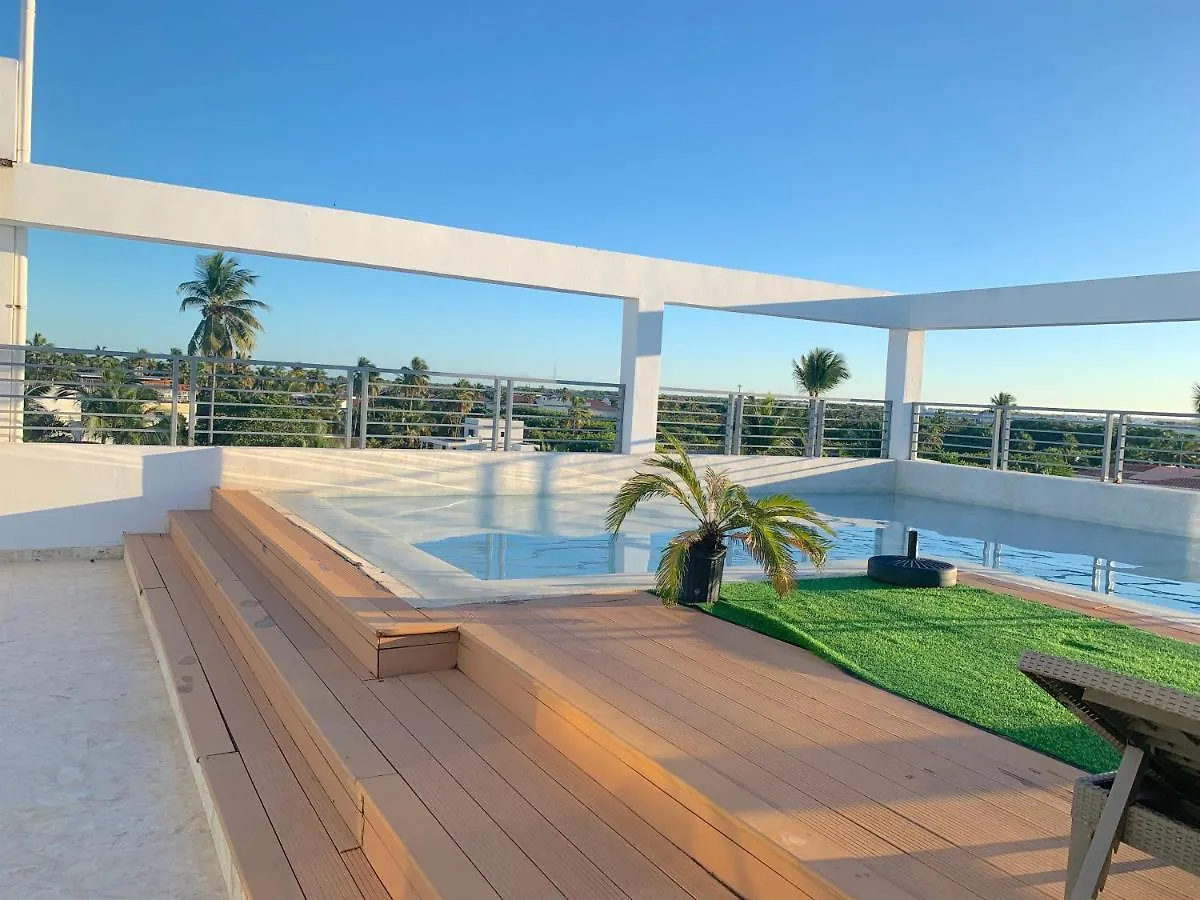 Superior Suites With Rooftop Pool And Beach Access Punta Cana 4*,  République dominicaine